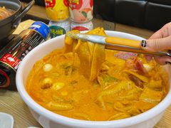-火鸡爪东大门猎奇炒年糕