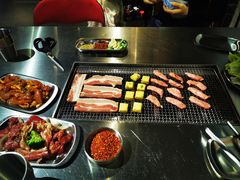 -马路牙子地桌烤肉(工体店)