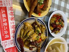 卤香牛蛙-三镇卤货二公司(汉街店)