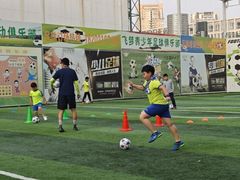 -飞梦少儿足球培训(塘桥校区)