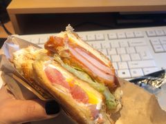 鸡排三明治-燃厚蛋糕(卓展中信城店)