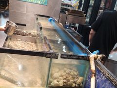 -遇上西雅图多融合海鲜自助餐厅(中房金谊广场店)