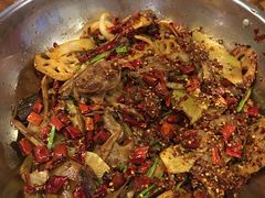 主打的干锅鸭头-安诚居干锅鸭头(八角店)