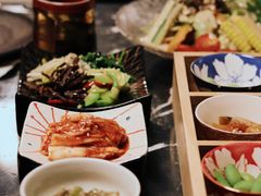 -山川小町·极番烧肉(新地假日广场店)