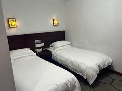 -黄山光明顶山庄