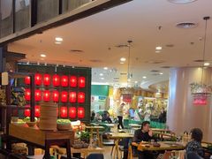 -吃饭皇帝大土家民族菜(正大广场店)