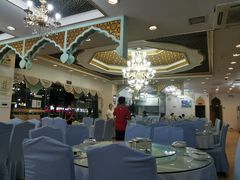 -马尔龙新疆饭店·清真(瑞景店)