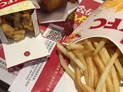 -肯德基(盘龙奥莱店)