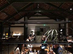 -喜洲吧·江畔老船厂·庭院餐厅(喜临院店)