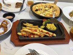 -意国小镇披萨牛排餐厅(万达广场店)