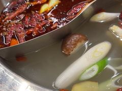 -黔哆哆地摊酸汤火锅(清湖店)