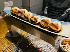 -鑫釜山海鲜烧烤(鑫丰国际店)