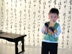 -芳妮豆丁童真影像馆(钟楼优选店)