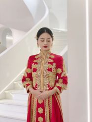 -艾米丽婚纱礼服