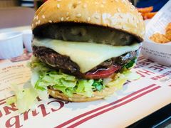 -The Habit Burger Grill 哈比特汉堡(复兴soho店)