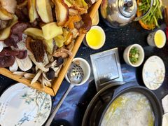 -草墩罗非鱼庄•野生菌•腊排骨(七星街上段店)