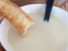 -云南大锅豆浆店