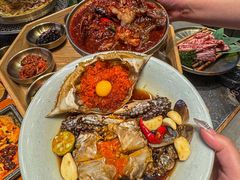 -草家酱蟹炭火烤肉店(珲春南路一店)