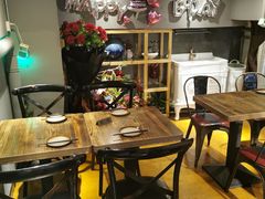 -花食间餐吧(远大购物中心群力店)
