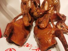 -鸽子侯·家宴·平价海鲜(绿地店)