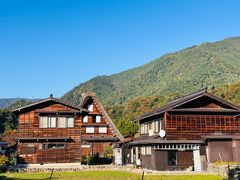 -白川乡与五箇山的合掌构造村落