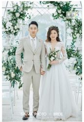 -雪中彩影婚纱摄影·微光艺术中心