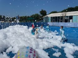 -季高兔窝窝亲子园(上海薰衣草公园店)