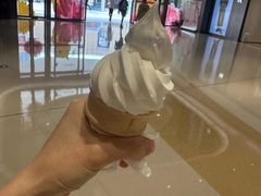 -麦当劳(民盈·国贸城店)