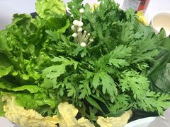 -泓炙颐凤鲜海鲜火锅料理(桐乡店)