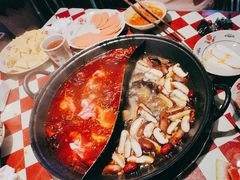 -赵美丽重庆火锅(西安直营总店)
