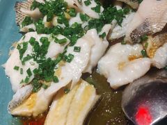 葱油淋鲈鱼-啫神·广州地标美食(北京路店)