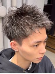 -海文先生国潮烫染男士理发馆