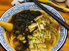 -梅溪·小伙子干挑面(安吉总店)