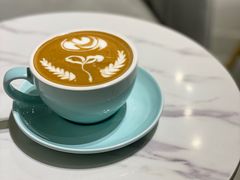 -Fridi Patisserie Cafe