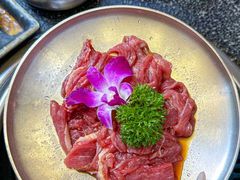 -红泥小火炉·东北泥炉烤肉(天一旗舰店)