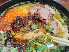 牛肉米线-一品飘香米线(一中总店)