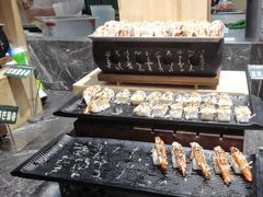-金马门国际美食百汇(珞喻路店)