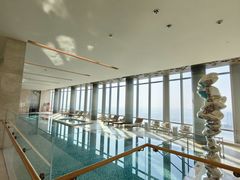 -成都华尔道夫酒店游泳池