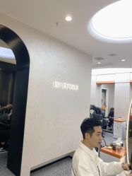 -东秀护肤造型