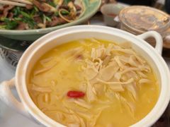 -桂满陇·手作小笼包&江南叫花鸡(中山公园店)