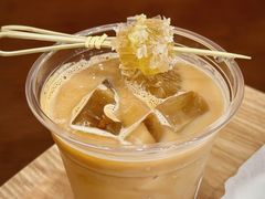 Bee的蜂巢拿铁-LilBee Coffee