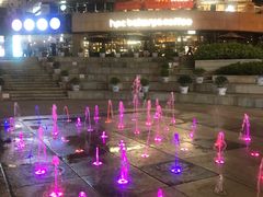 -易生活购物公园