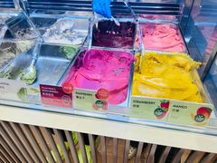 -VENCHI 闻绮(上海佛罗伦萨小镇店)
