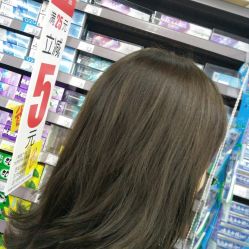 点击看大图 -时尚工厂·科学染发