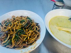 农家红炒长鱼炒面-三百碗宝应长鱼面(板仓街店)