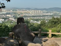 -灵岩山风景区