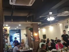 大堂-水碾河刘老大串串香(水碾河路店)