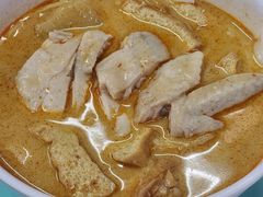 -亚王咖喱鸡米粉面