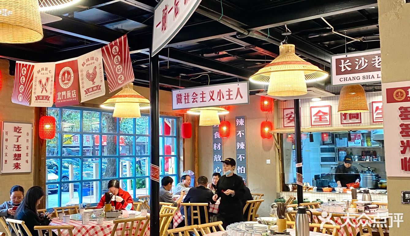 藏在小巷里的宝藏地道湘菜馆，直接给我香迷糊了