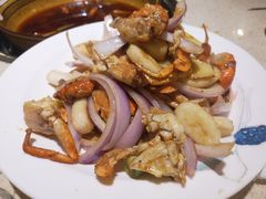 -休记光头香辣蟹干锅店(衣冠庙店)